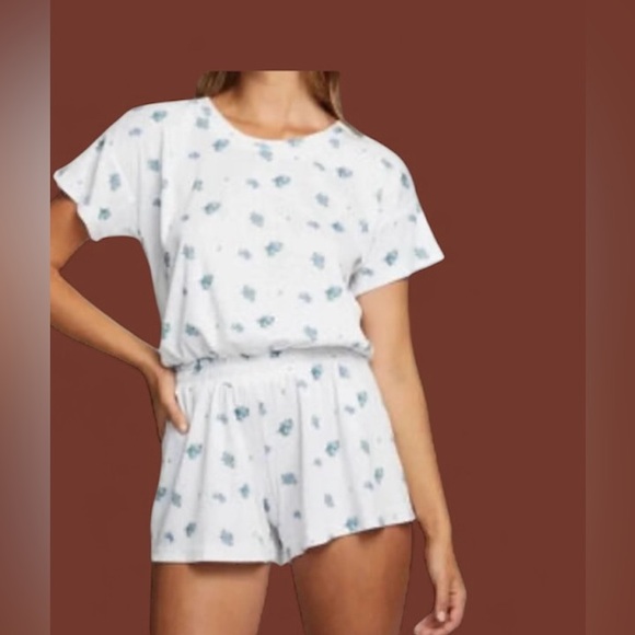 NWOT CHASER SLEEPWEAR SIZE S - Picture 2 of 7